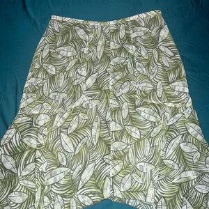 Leaf Print Green Skirt